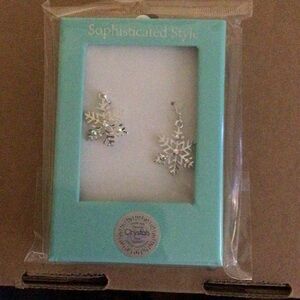 Silver Snowflake Earrings